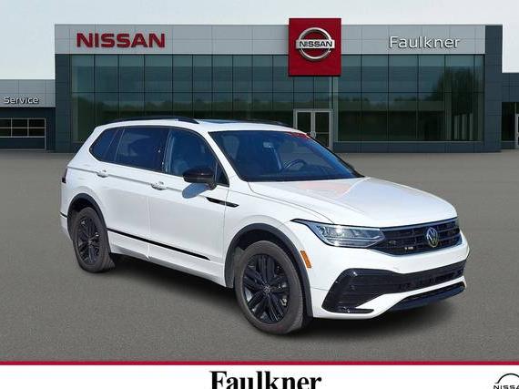 VOLKSWAGEN TIGUAN 4MOTION 2022 3VV8B7AX2NM038420 image